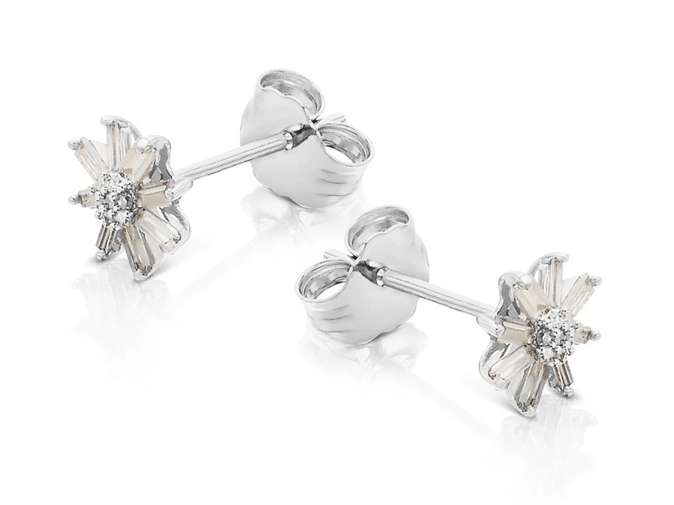 9ct White Gold Diamond Flower Stud Earrings - 1/4ct Per Pair - D9493 2 9ct White Gold Diamond Flower Stud Earrings - 1/4ct Per Pair - D9493 - Image 2