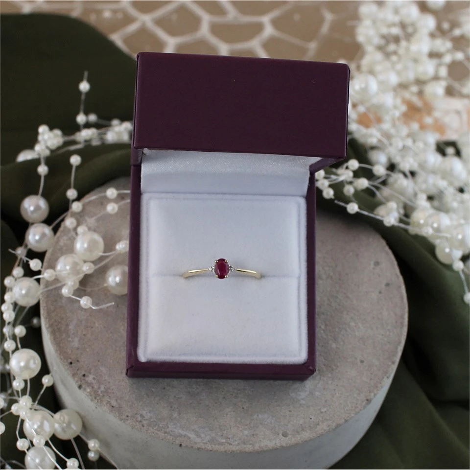 9ct Gold Ruby And Diamond Birthstone Ring - July - R0207 4 9ct Gold Ruby And Diamond Birthstone Ring - July - R0207 - Image 4