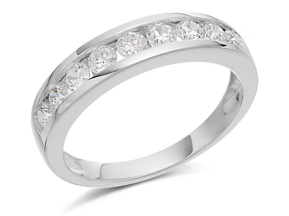 9ct White Gold Cubic Zirconia Half Eternity Ring - R5938 1 9ct White Gold Cubic Zirconia Half Eternity Ring - R5938