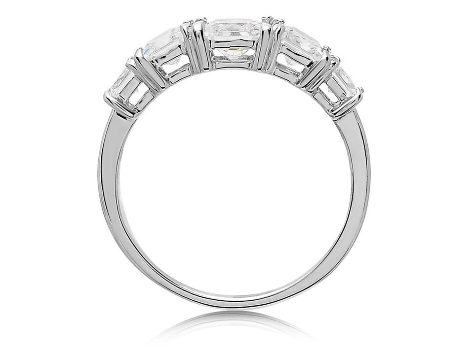 9ct White Gold Five Stone Cubic Zirconia Ring - R6107 3 9ct White Gold Five Stone Cubic Zirconia Ring - R6107 - Image 3